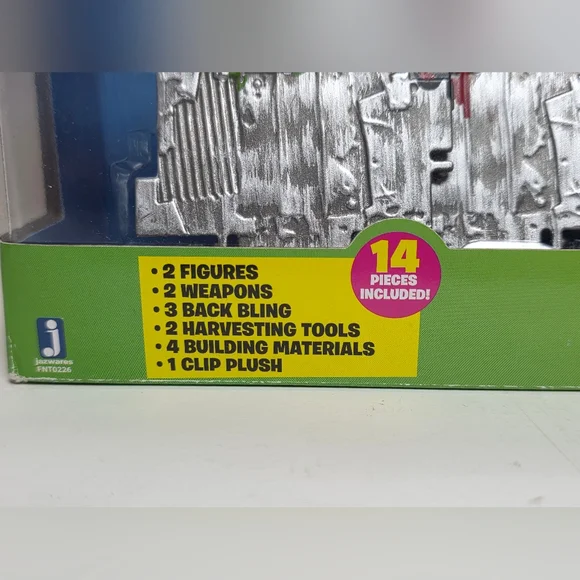 Fortnite Gingerbread Set – Ginger Gunner & Merry Marauder (Target Exclusive) - Picture 2 of 8